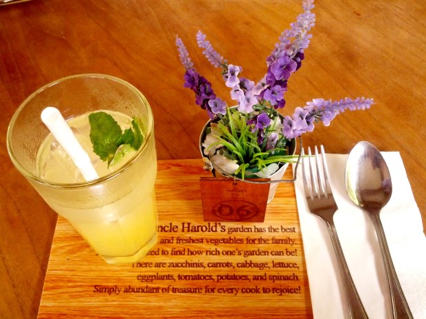 Lemonade Nanny's Pavillon