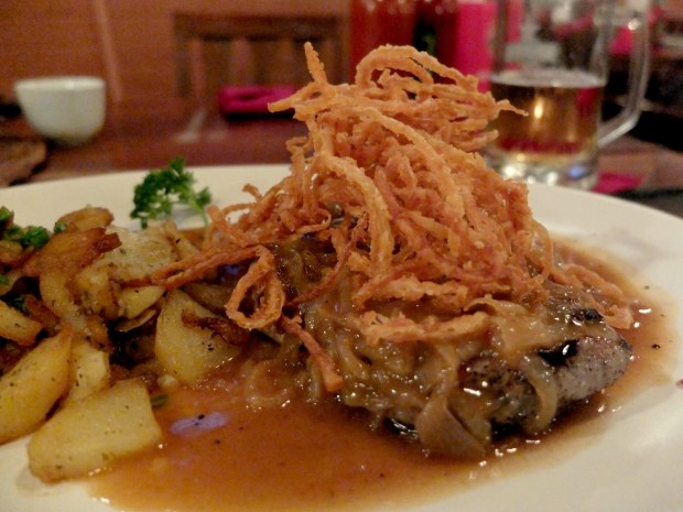 Steak & Onion Pan Roast "Zwiebelrost Braten"