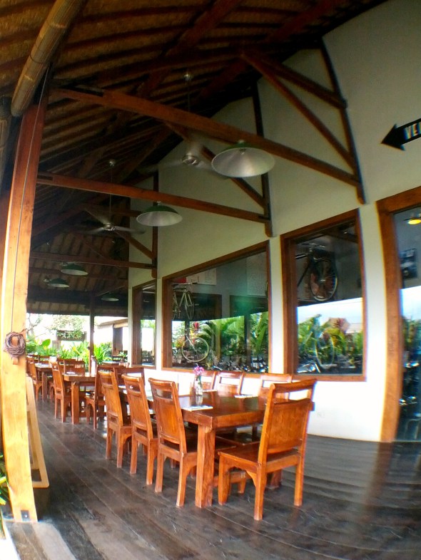 Deus Ex Machina Cafe Bali