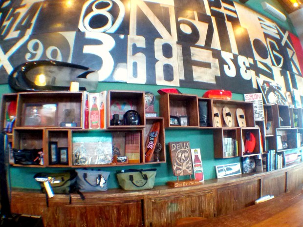 Deus Ex Machina Store