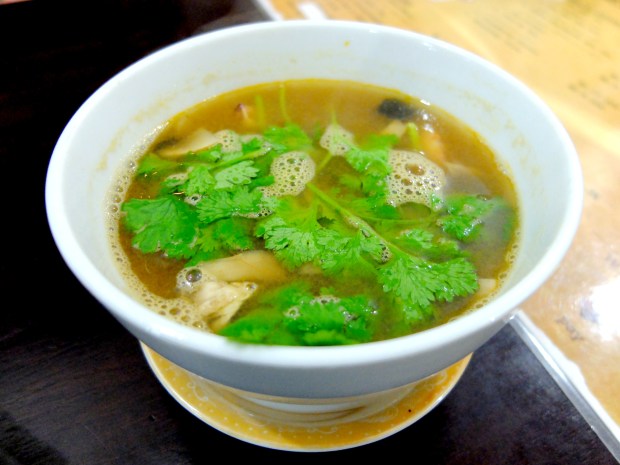 Tom Yum Goong Bho Bho Thai