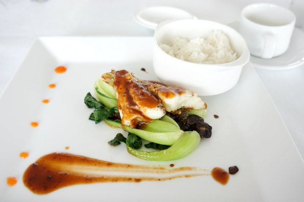 Lunch at Signature Cruise Halongbay