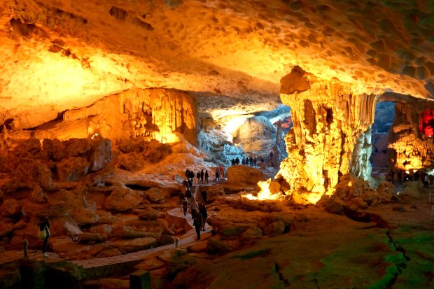 Halongbay Cave