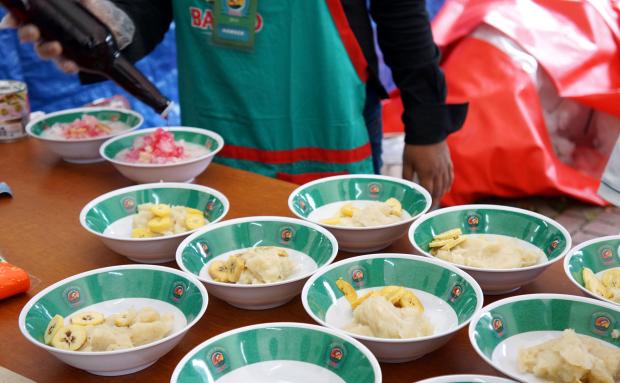 Es Palu Butung Festival Jajan Bango