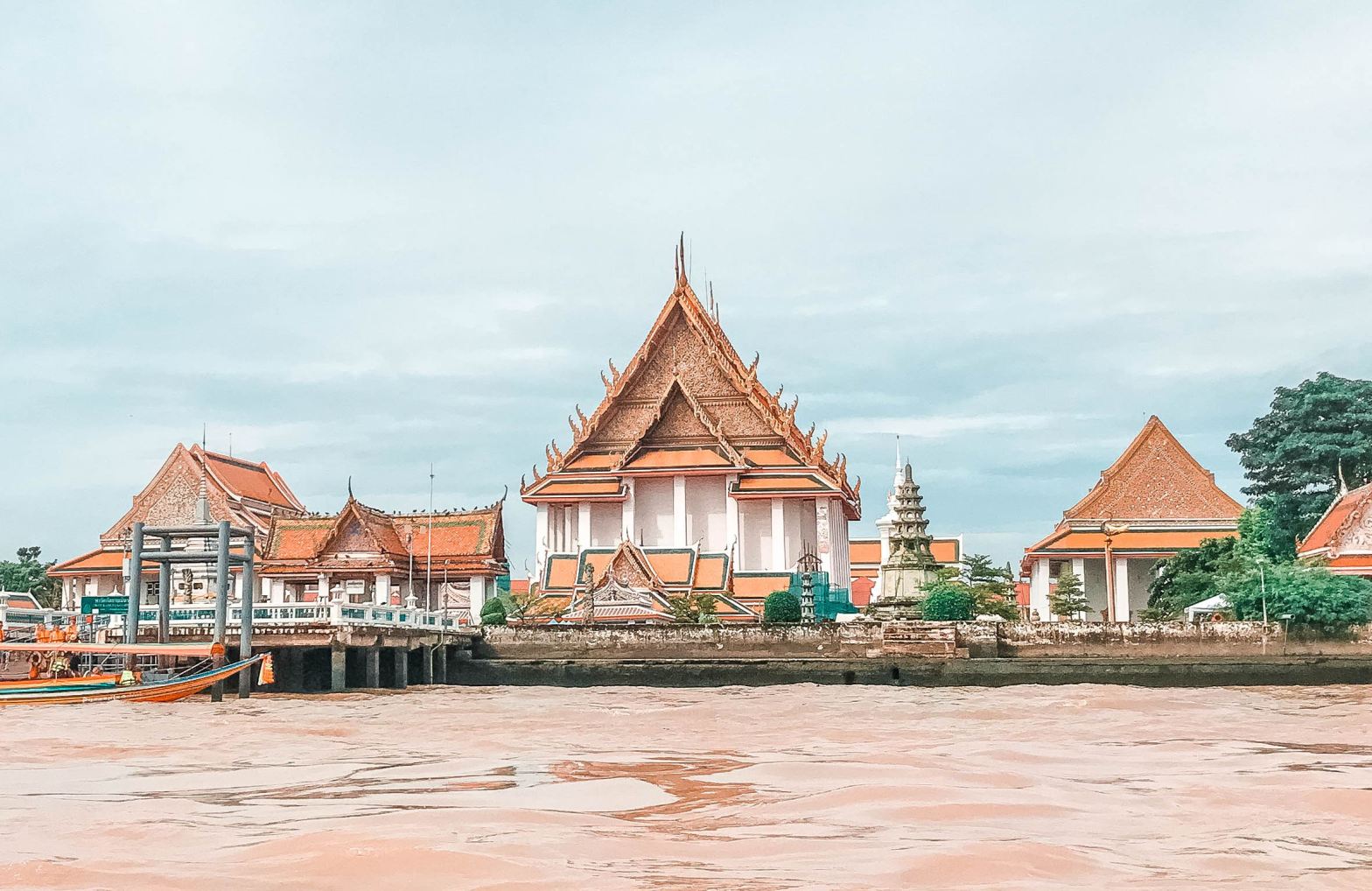 tempat-belanja-murah-di-bangkok